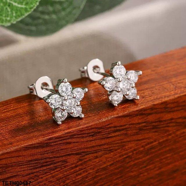 Flower Zircon Tops Pair