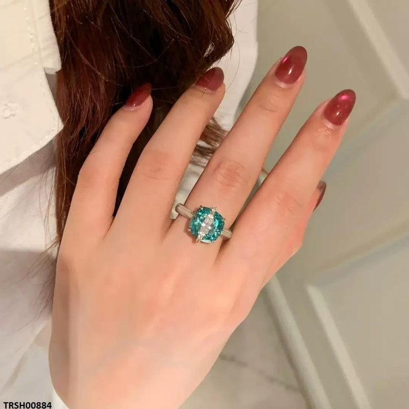Crossover Stone Zircon Ring Adjustable