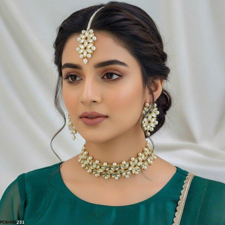 Marquise Flower Choker Set