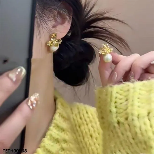 Flower Pearl Tops Pair