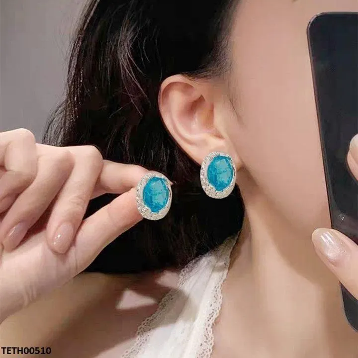 Oval Stone Tops Pair