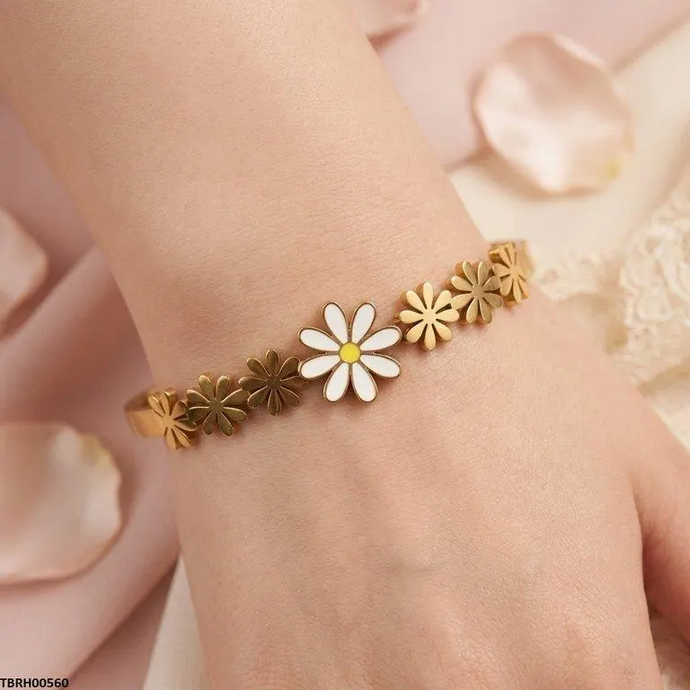 Bhs Round Flower Stainless Steel Bracelet Adjustable