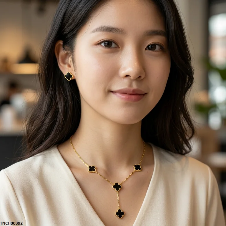Bhs Clover Stainless Steel Necklace Set