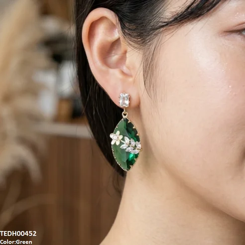 Marquise/Leaf Zircon Flower Earrings