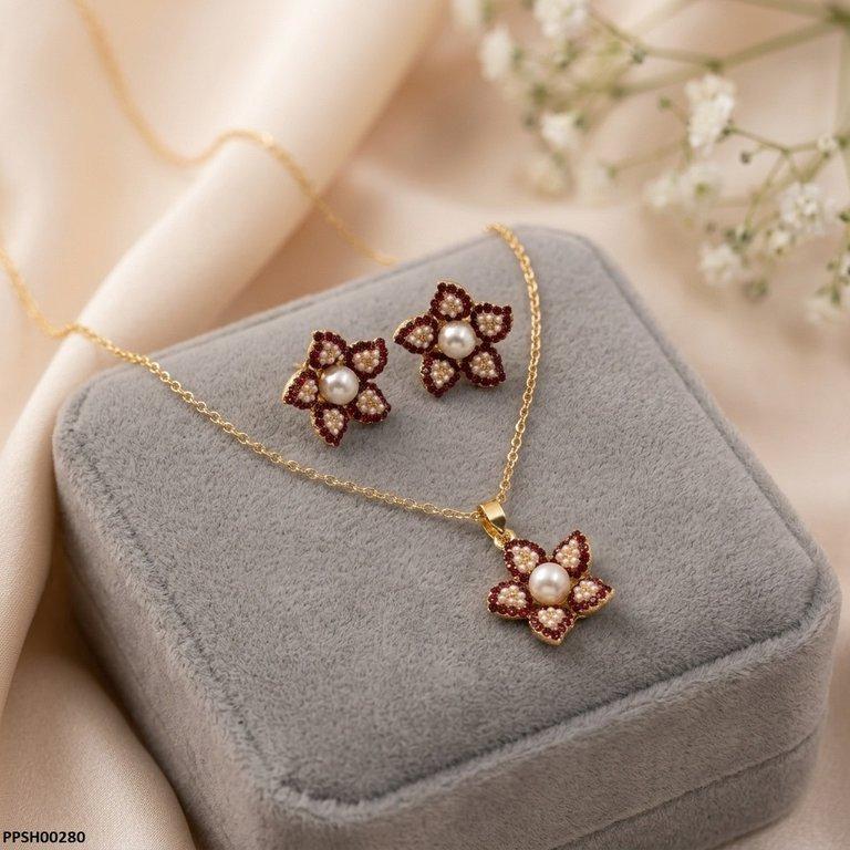 Pearl Flower Pedant Set