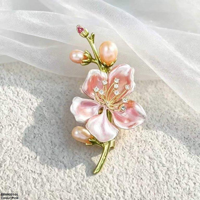 Mongolia Flower Broach