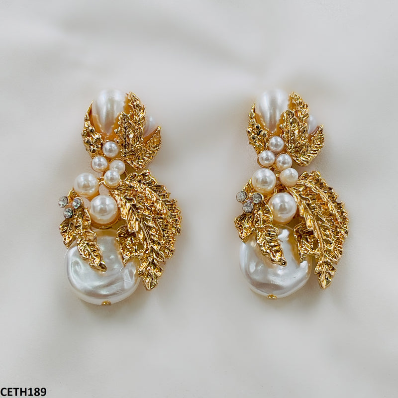 Pearl Studs