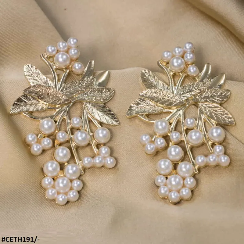 Leaf N Pearl Studs
