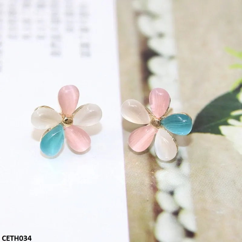Flower Stud Tops Pair