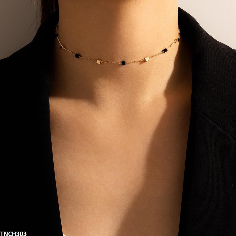 TNCH303 Yye Square Plain Chain Necklace