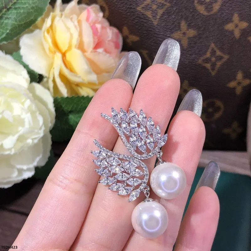 Pearl Drop Earrings