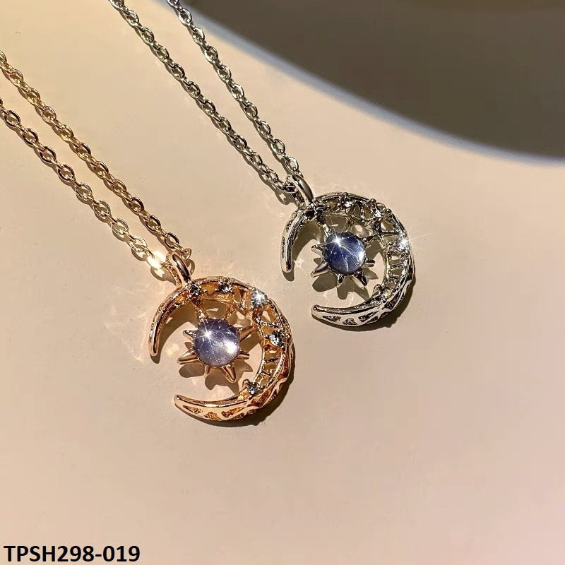 Moon/Aqua Curb Chain Pendant