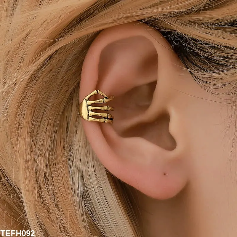 Skeleton Hand Ear Cuff Single