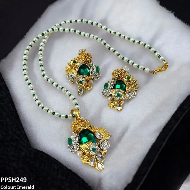 Oval/Tear Pendant Set