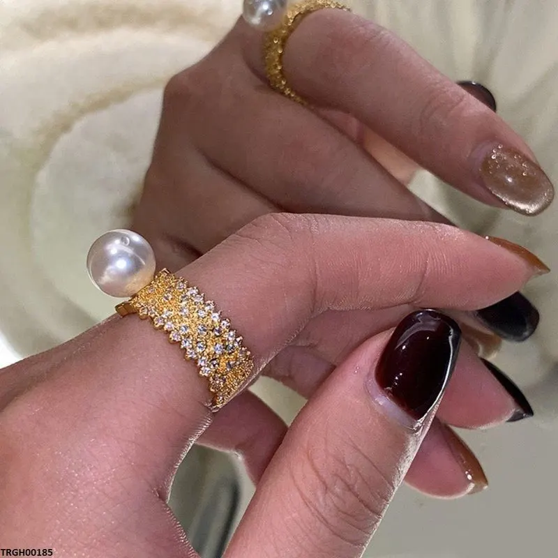 Imp Pearl Round Ring Adjustable
