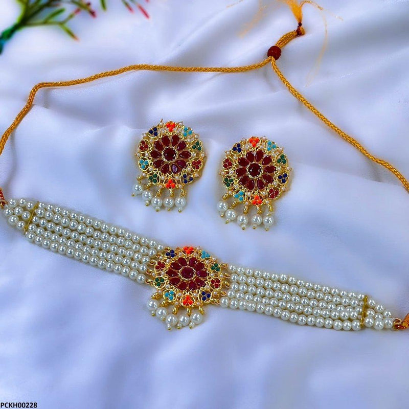 Multi Pearl Chokar Set