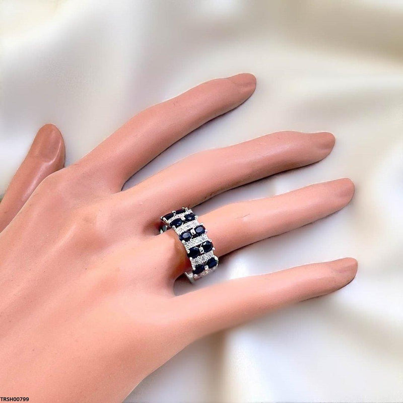 Double Oval Ring
