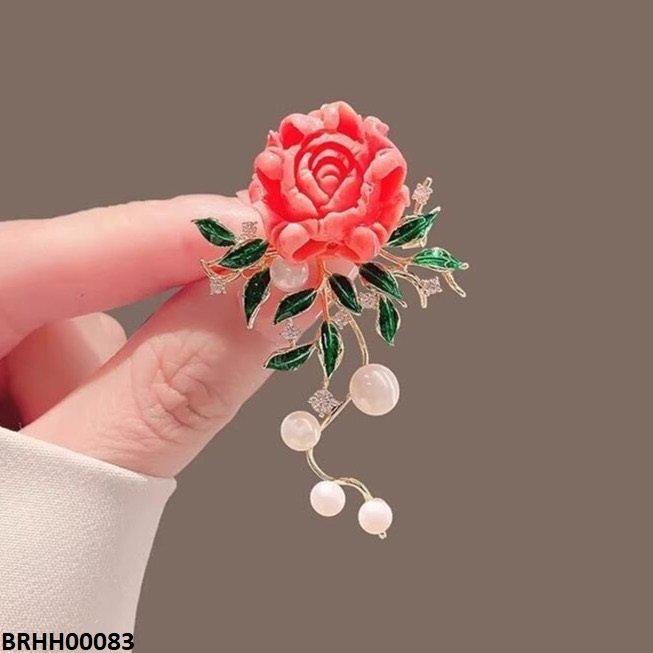 Flower/Leaf Broach