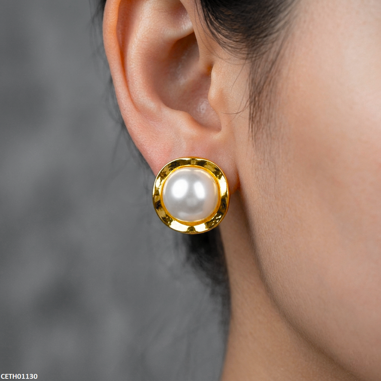 Stainless Steel Round Pearl Tops Pair