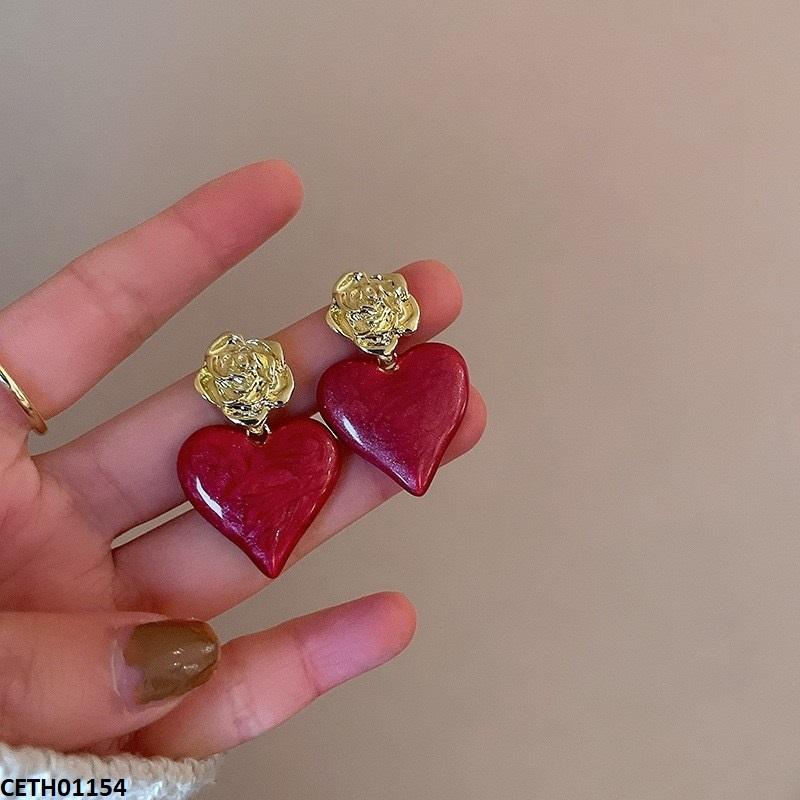 Red Heart Tops Pair