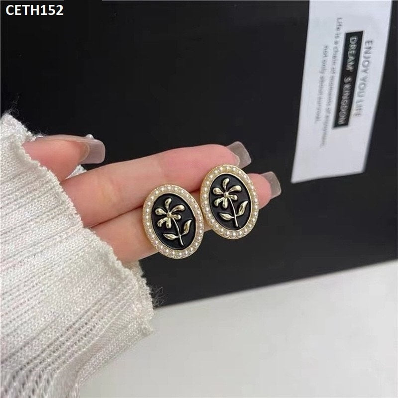 Oval Flower Tops Pair