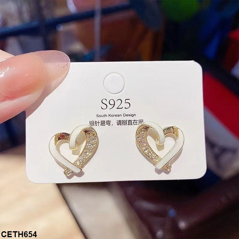 Heart Ear Tops Pair