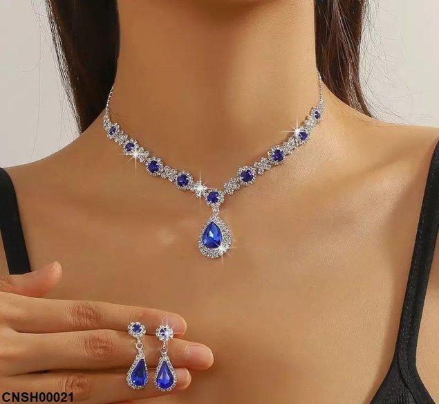 Tear Bracket Necklace Set