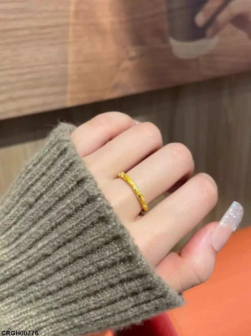 Round Flower Ring