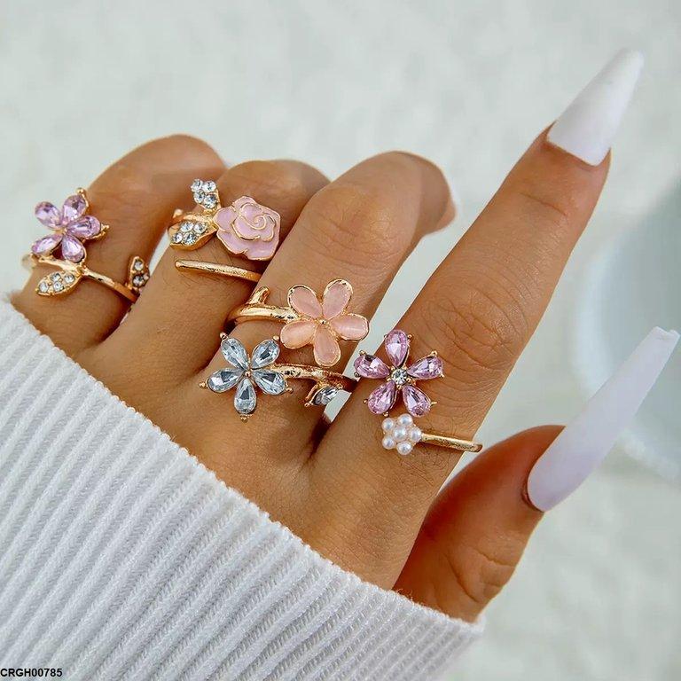 Flower 4 Midi Rings