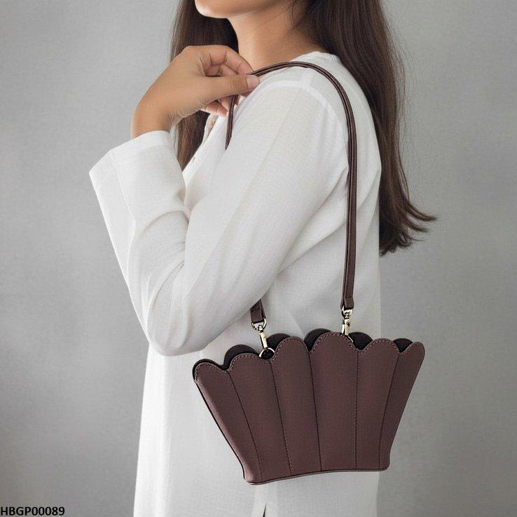 Velvet Shell Ladies Handbag