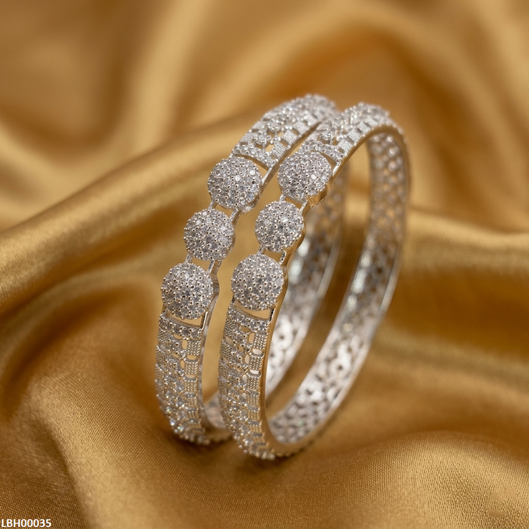 Round Stone Bangles Set