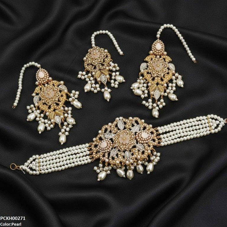 Tear Flower Pearl Choker Set
