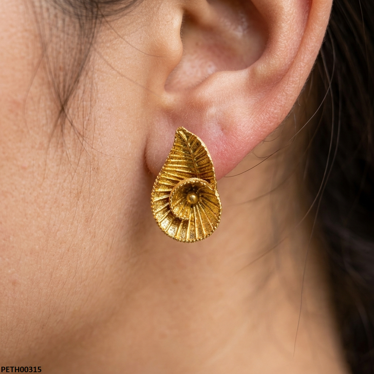 Sea Shell Tops Pair