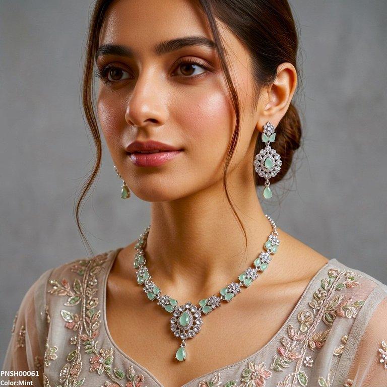 Flora Crystal Necklace Set