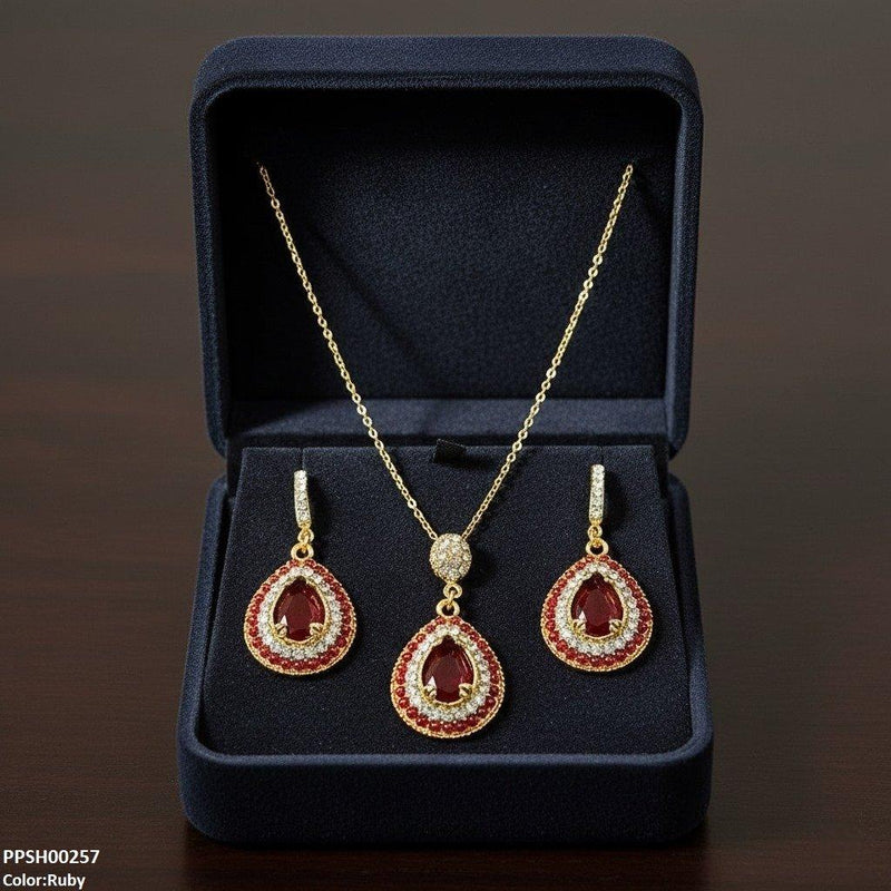 Tear Drop Pedant Set