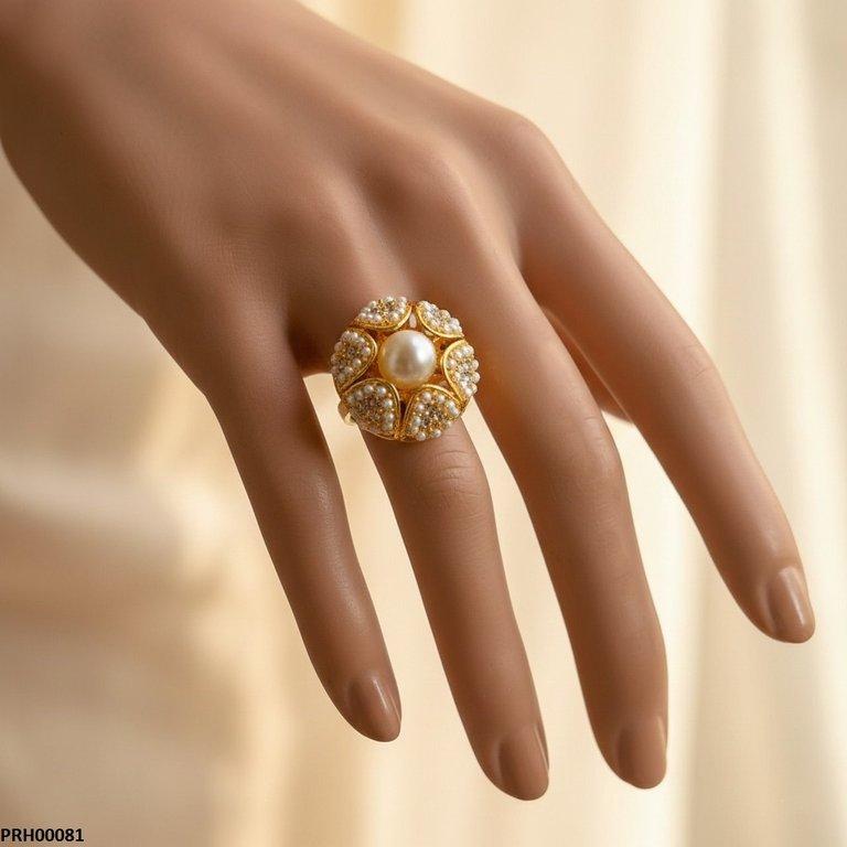 Pearl Flower Ring Adjustable