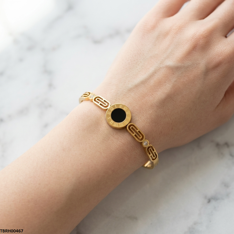 Stainless Steel Round Black Stone Braclet