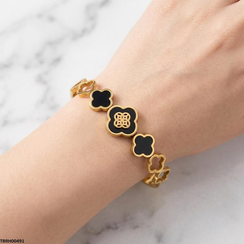 Stainless Steel Three Flowers Bracelet
