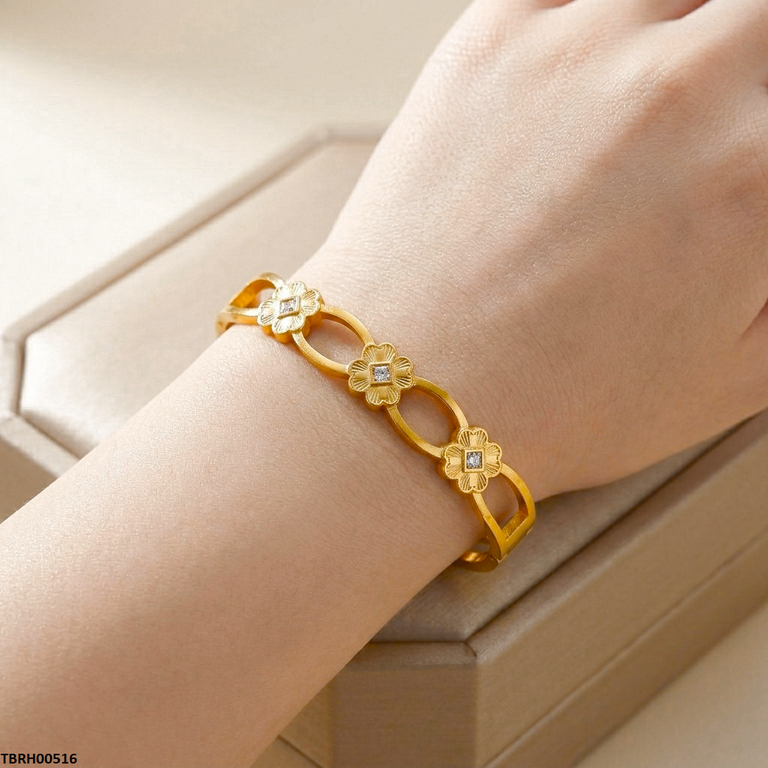 Round Flower Stone Stainless Steel Bracelet
