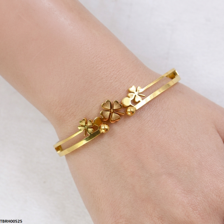 Round Flower Stainless Steel Bracelet Adjustable