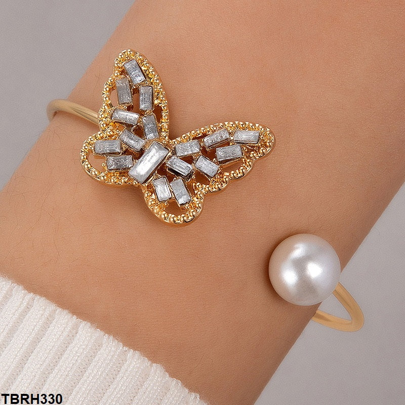 Butterfly Pearl Bracelet