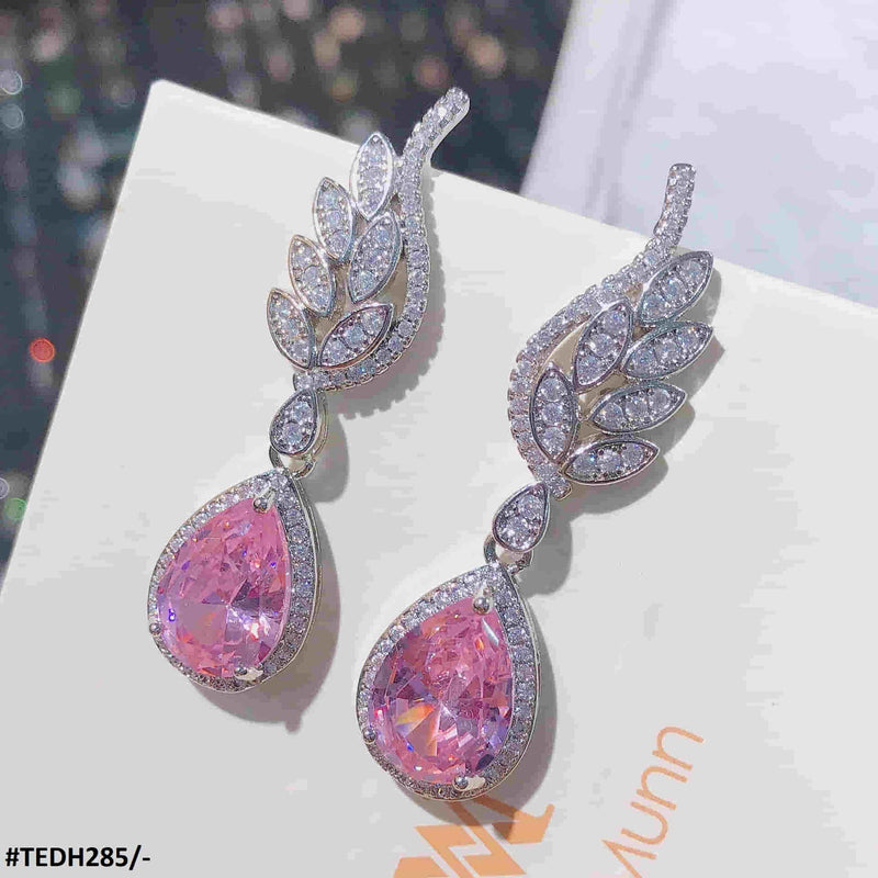 Leaf Teardrop Zircon Earring