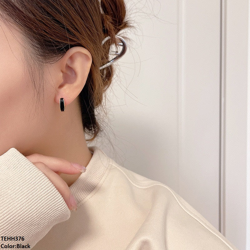 Siq Ear Hoops Pair