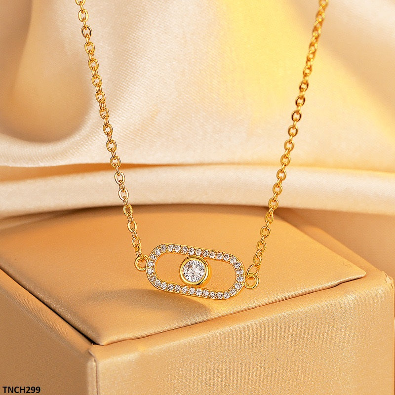 Eye Shape Necklace