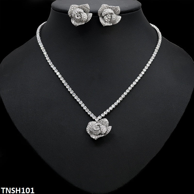 Square Flower Necklace Set