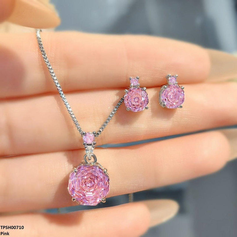 Round Pendant Set