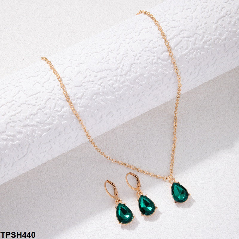 Pear Pendant Set