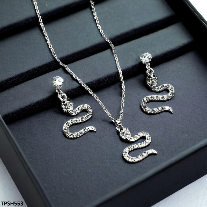 Gcq Snake Pendant Set