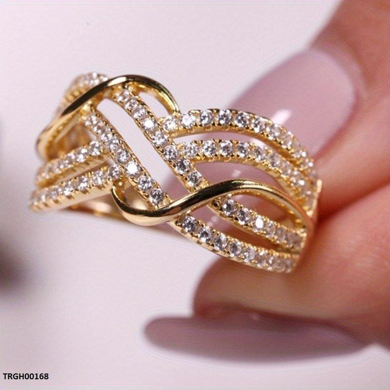 Radiant Ribbon Ring