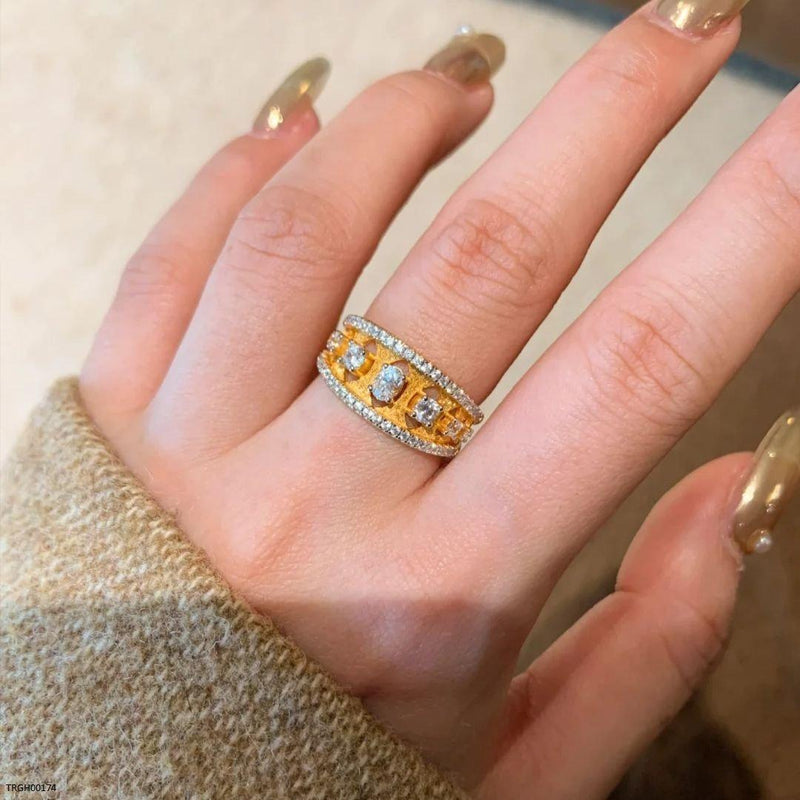 Luxury Crown Ring